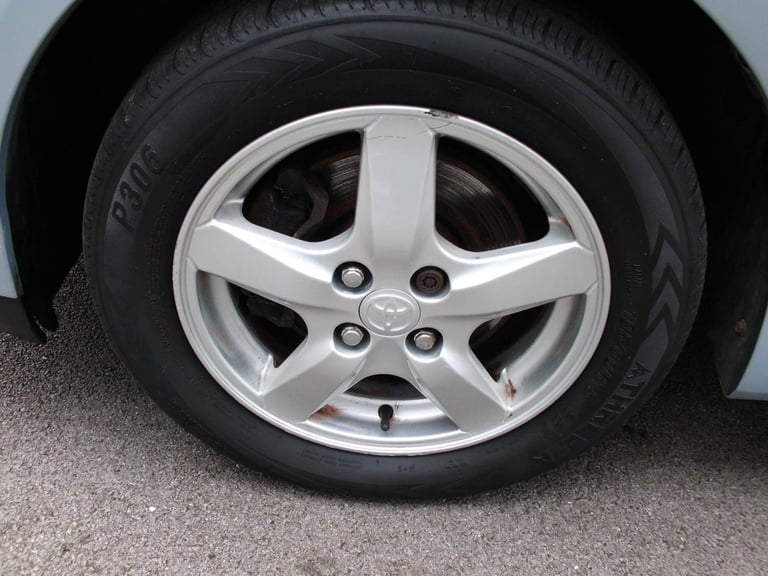 2004 Toyota Corolla 1.4 D-4D T3 3dr HATCHBACK Diesel Manual