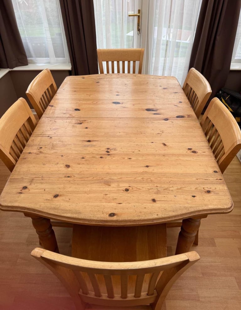 image for Dinning table with 6x chairs for £130(we can deliver)