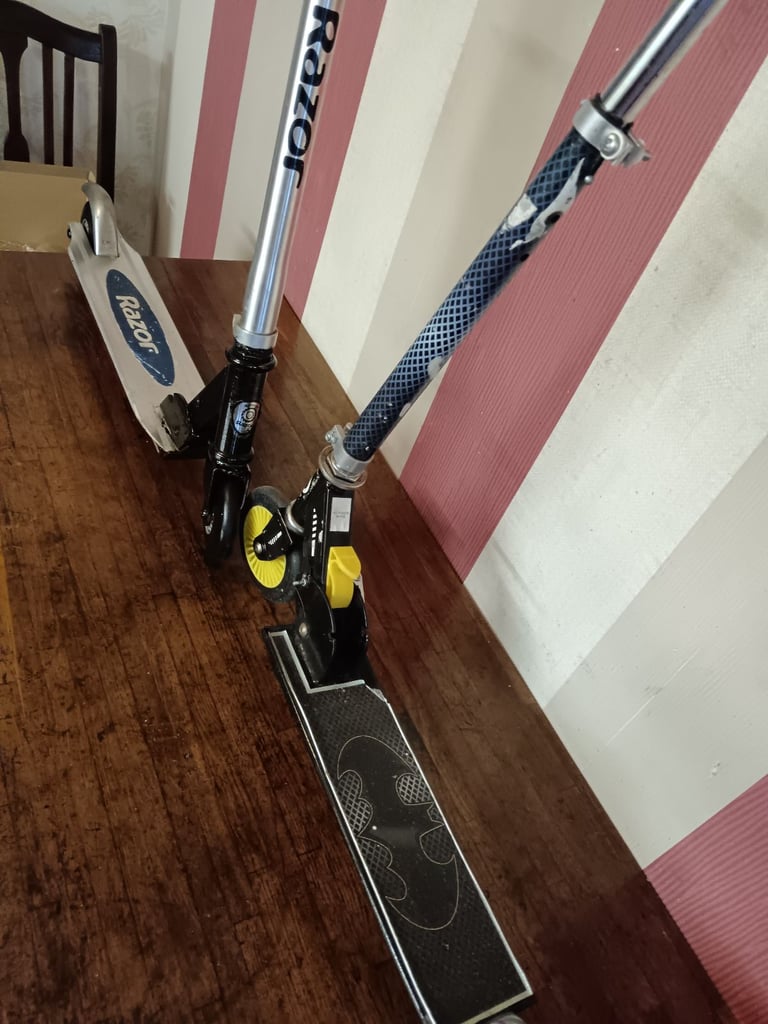 Kid's scooter (each £22