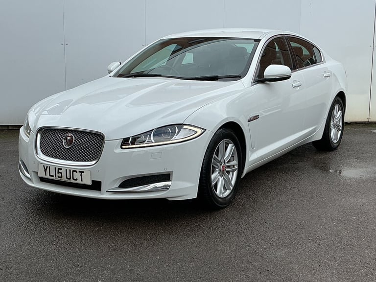 2015 Jaguar XF D LUXURY 4-Door Diesel