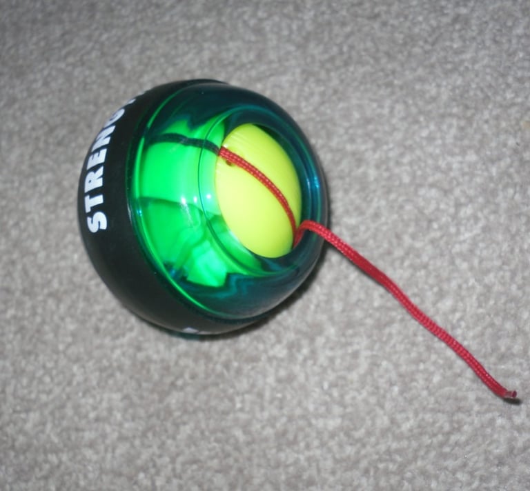 Science Museum Strength Ball Hand Wrist Arm Exercise Ball - Display not working