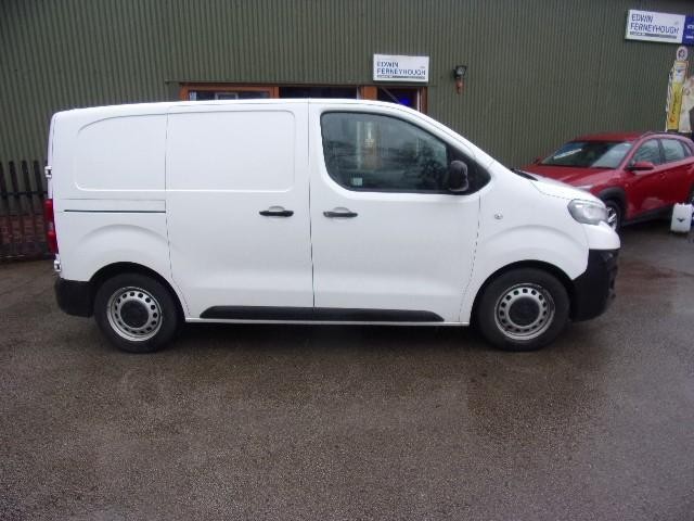Peugeot Expert 1000 1.5 BlueHDi 100 Professional Van DIESEL MANUAL 2020/70