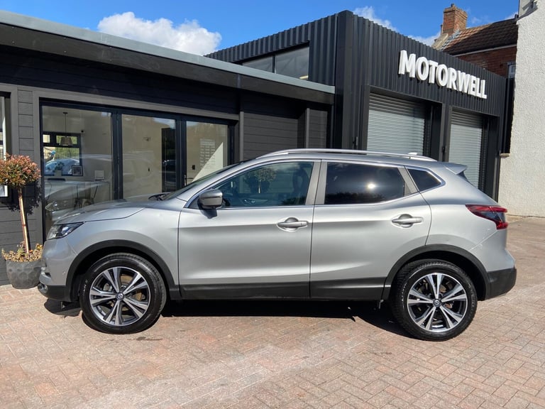 2019 Nissan Qashqai 1.3 DIG-T N-Connecta Euro 6 (s/s) 5dr HATCHBACK Petrol Manual