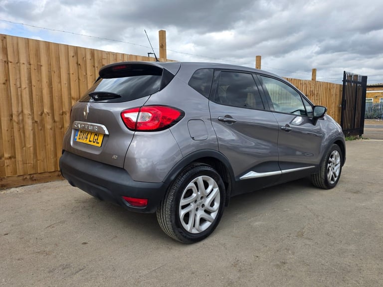 Renault, CAPTUR, Hatchback, 2014, Manual, 1461 (cc), 5 doors