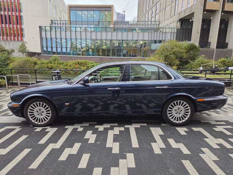image for JAGUAR XJ SERIES XJ 2.7 TDVI DIESELS SOVEREIGN 4DR AUTO AUTOMATIC *FULL HISTORY