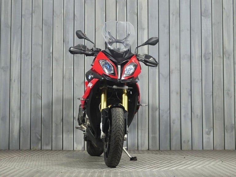 2018 A BMW S 1000 XR SPORT SE