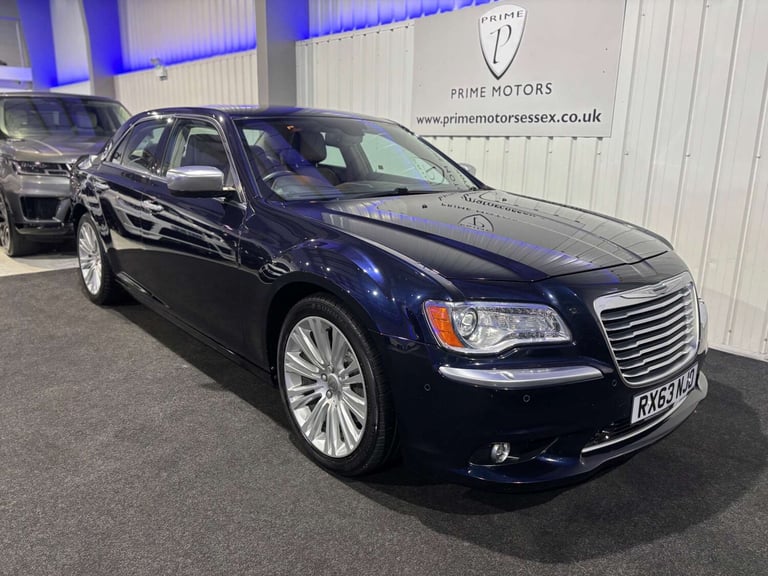 2013 Chrysler 300C 3.0 V6 CRD Executive 4dr Auto SALOON DIESEL Automatic