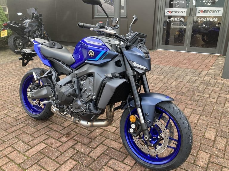 YAMAHA MT-09 Y-AMT - ICON BLUE - BRAND NEW - SAVE 500 AT CRESCENT YAMAHA!
