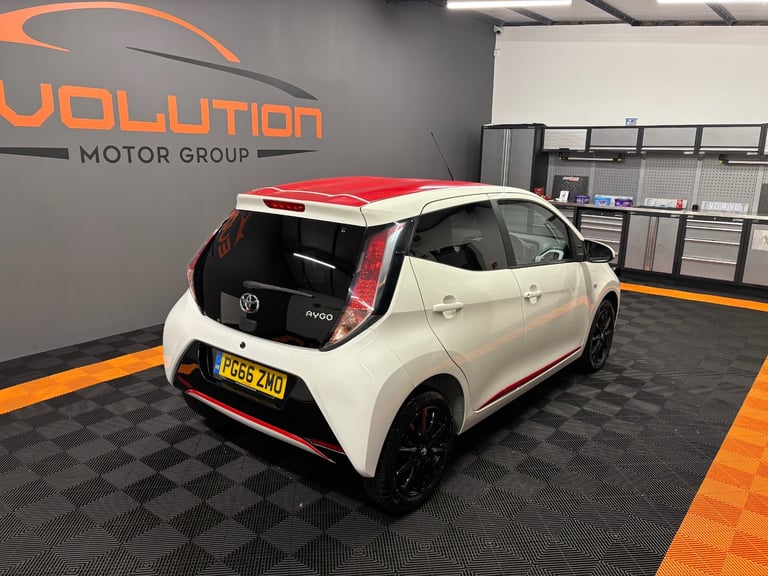 2017 Toyota AYGO 1.0 VVT-i X-Press 5dr x-shift HATCHBACK Petrol Manual