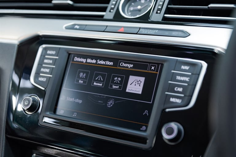 2016 Volkswagen Passat GT TDI BLUEMOTION TECHNOLOGY Saloon Diesel Manual