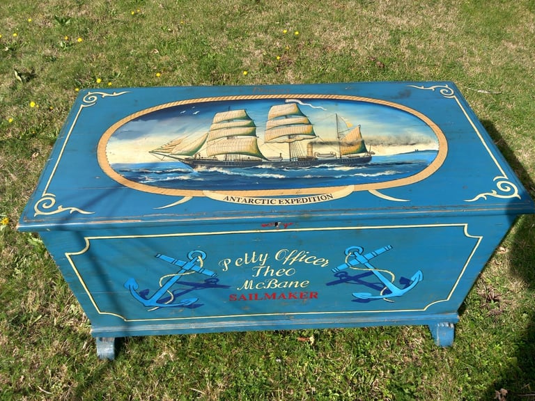 ANTIQUE PAINTED PINE BLANKET BOX. DISCOVERY, ANTARCTIC.