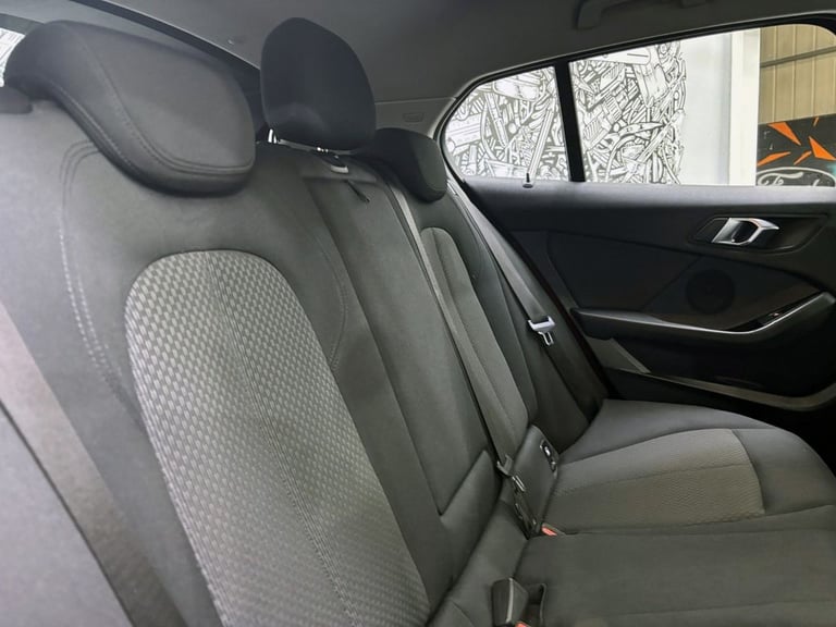 2021 BMW 1 Series 1.5 118i SE Hatchback 5dr Petrol DCT Euro 6 (s/s) (136 ps) Hatchback Petrol Aut...