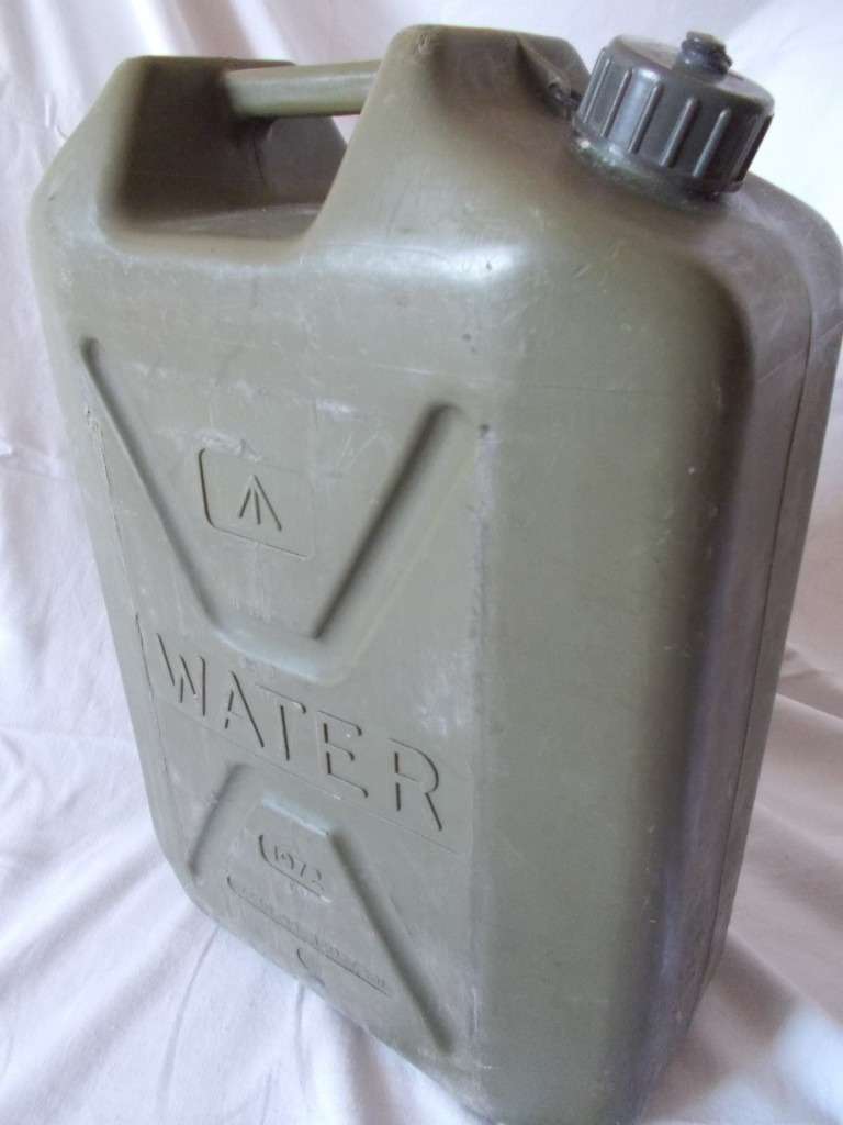 British Army Indestructible camper camping Water container 20 litre