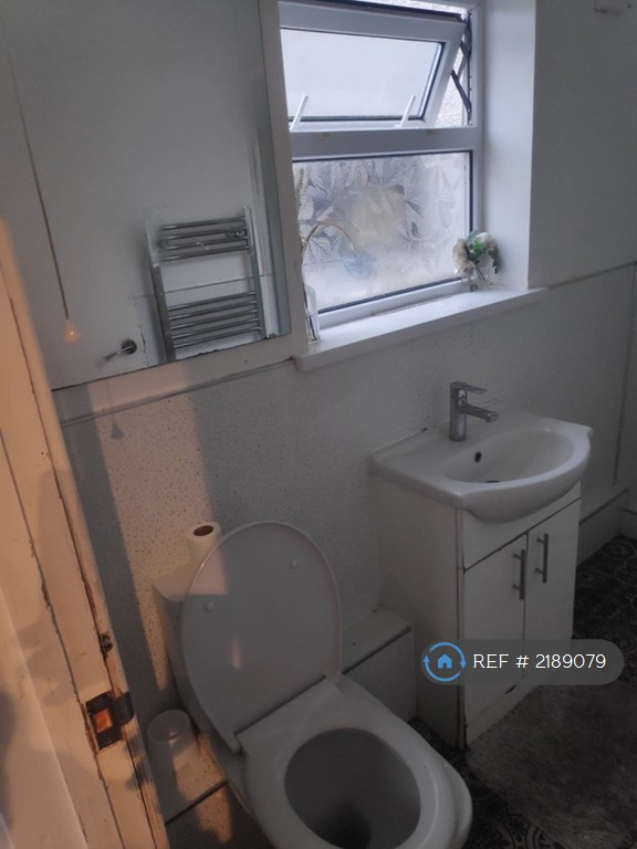 3 bedroom house in Duckpool Road, Newport, NP19 (3 bed) (#2189079)