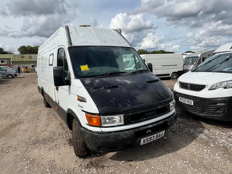 2000 Iveco DAILY 2000 35S11 LWB Daily 2000 35S11 LWB Camper DIESEL Manual