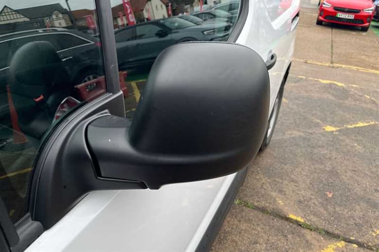 2024 Vauxhall Combo Electric 52kWh Prime Panel Van 5dr Electric Auto SWB (7.4kW Charger) (136 ps)...