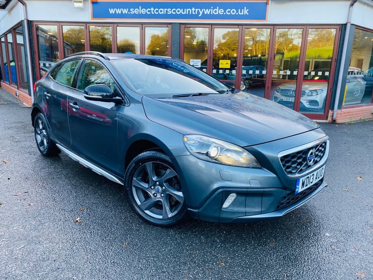 2013 Volvo V40 Cross Country 1.6 D2 Lux Nav Hatchback 5dr Diesel Manual Euro 5