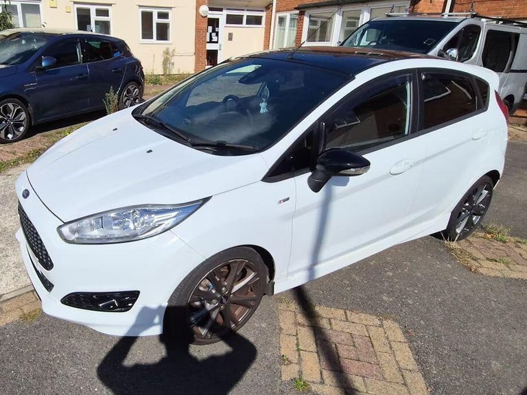 2016 Ford Fiesta 1.0T EcoBoost ST-Line Euro 6 (s/s) 5dr Petrol