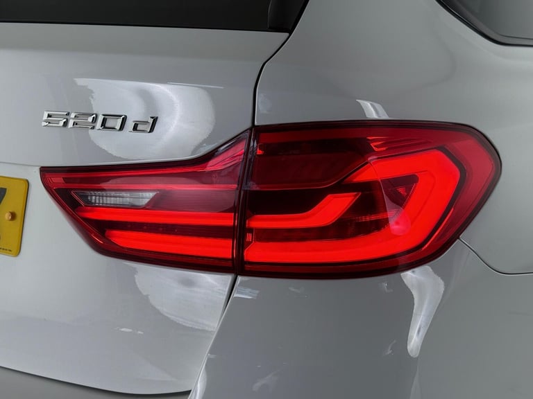 2019 BMW 5 Series 520d M Sport 5dr Auto ESTATE DIESEL Automatic