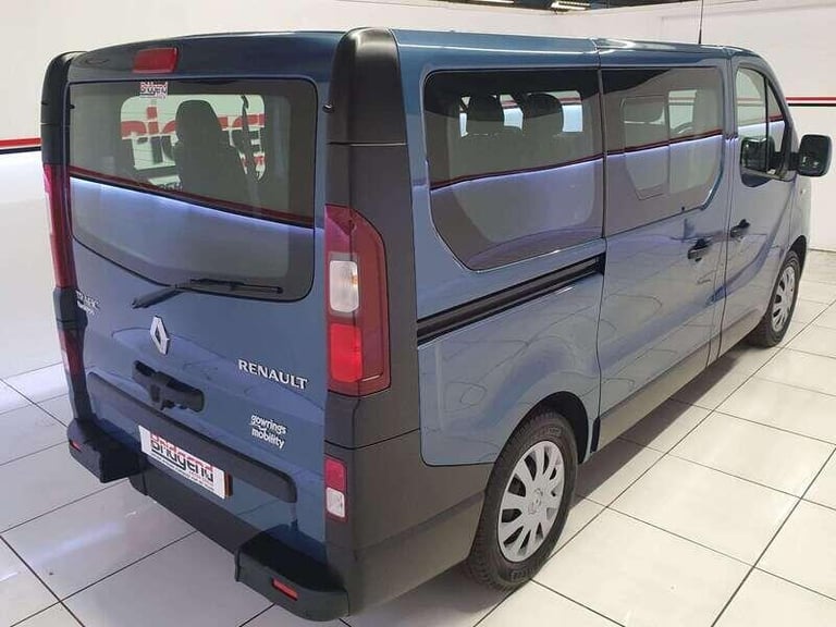 2021 Renault Trafic 2.0 dCi ENERGY SL28 Business 7 Seats 5dr MPV Diesel Manual