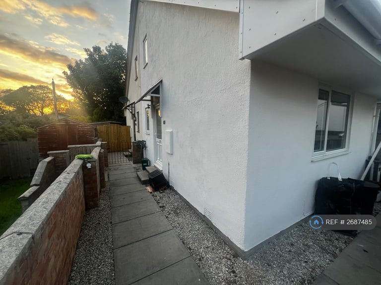 1 bedroom house in Polmennor Road, Falmouth, TR11 (1 bed) (#2687485)