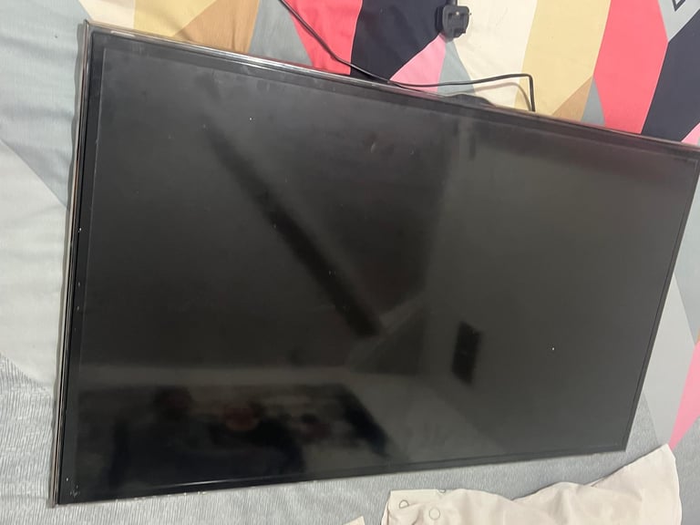 image for Samsung  tv with remote