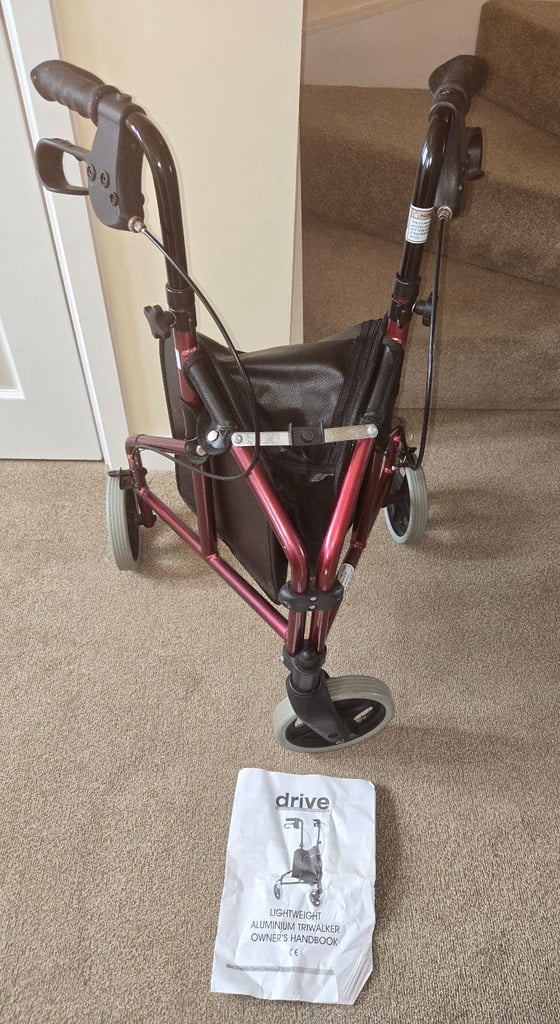 Drive lightweight aluminium triwalker foldable mobility walker 