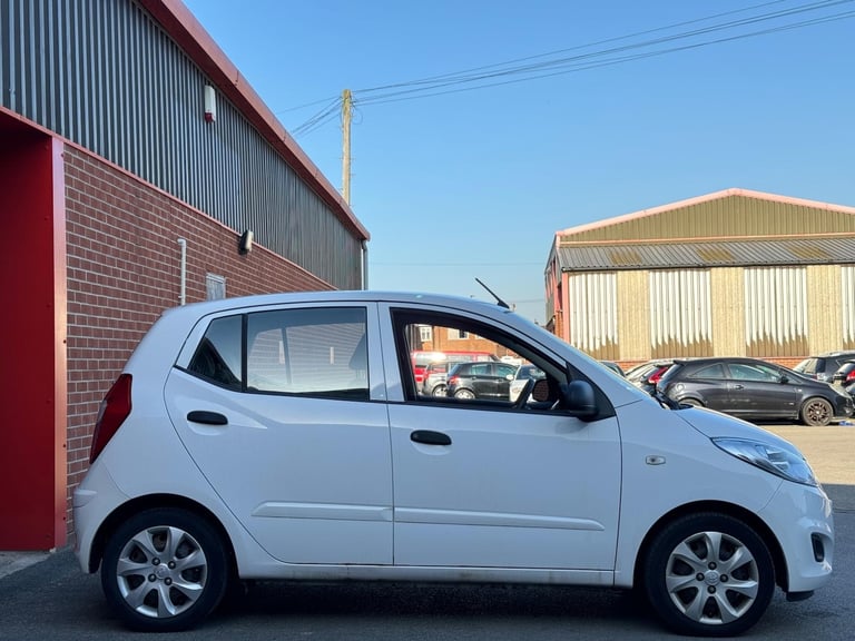 2013 Hyundai i10 1.2 Classic Euro 5 5dr HATCHBACK Petrol Manual