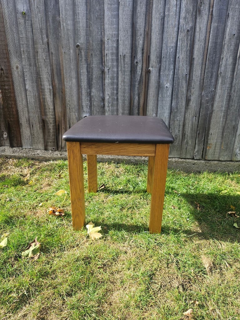 Lovely leather effect topped stool