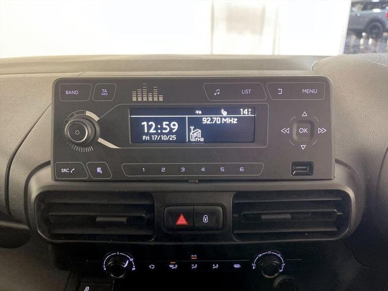 2020 Vauxhall Combo 2300 1.5 Turbo D 100ps H1 Sportive Van PANEL VAN DIESEL Manual