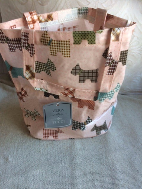 image for NEW VERA TUCCI  SHOPPING BAG  WITH SCOTIE DOGS ON