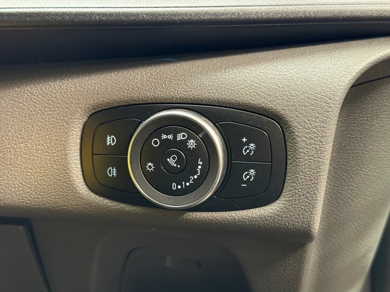 2021 Ford Transit Custom 2.0 EcoBlue 130ps Low Roof Limited Van PANEL VAN Diesel Manual