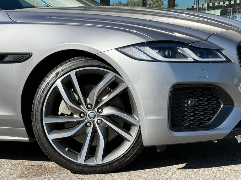 2023 Jaguar XF 2.0 P250i R-Dynamic HSE Black Saloon 4dr Petrol Auto Euro 6 (s/s) (250 ps) Petrol ...