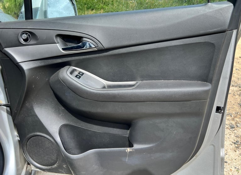 2012 Chevrolet Orlando 1.8 LS Euro 5 5dr MPV Petrol Manual