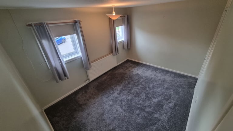 Three Bedroom House - Vernon Drive, Linwood