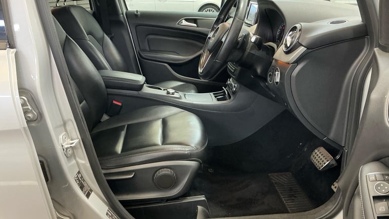 2013 Mercedes-Benz B-Class 1.6 B180 BlueEfficiency Sport 7G-DCT Euro 5 (s/s) 5dr MPV Petrol Autom...