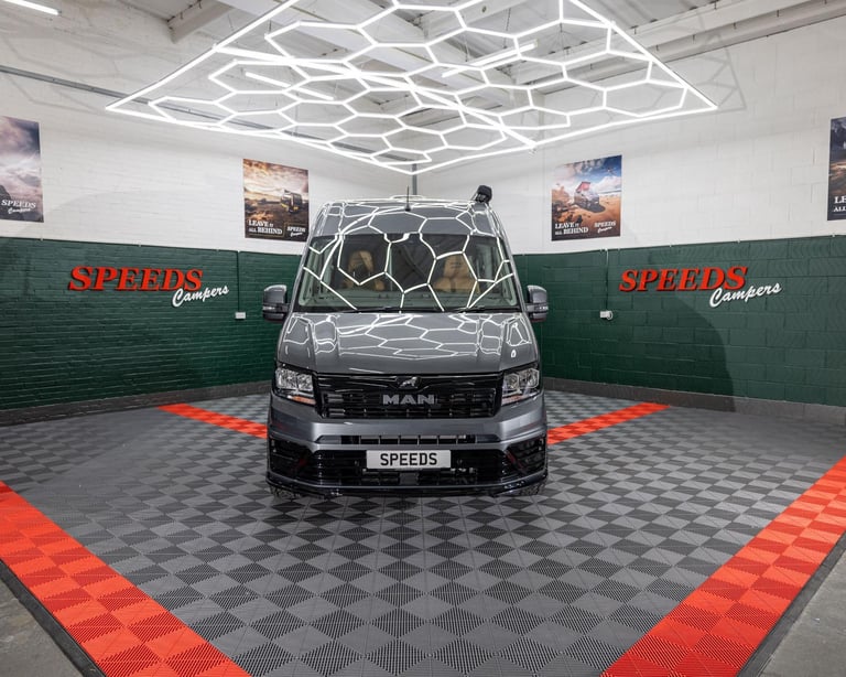 MAN TGE Camper 3.180 4X4 LION XP LWB WILDCAT SPEEDS EDITION, AUTO