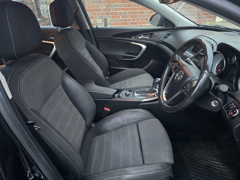 2012 Vauxhall Insignia 2.0 CDTi SRi Nav [160] 5dr Auto HATCHBACK DIESEL Automatic