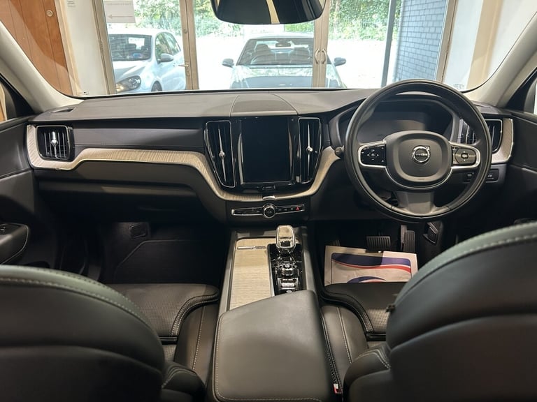 2021 Volvo XC60 2.0 B5P [250] Inscription Pro 5dr Geartronic ESTATE PETROL Automatic