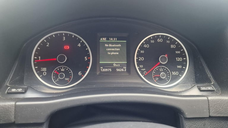 2013 Volkswagen Tiguan 2.0 TDI BlueMotion Tech Match 2WD Euro 5 (s/s) 5dr ESTATE Diesel Manual