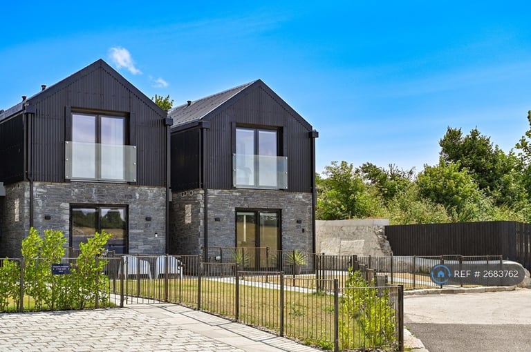 2 bedroom house in The Nest, Charlestown, St. Austell, PL25 (2 bed) (#2683762)