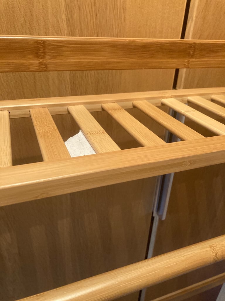 Hanging storage 