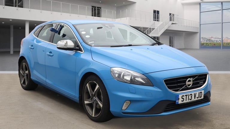 2013 Volvo V40 D2 R DESIGN 5dr HATCHBACK Diesel Manual