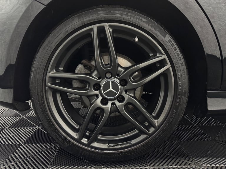 2016 Mercedes-Benz A-Class 1.5 A180d AMG Line (Executive) 7G-DCT Euro 6 (s/s) 5dr HATCHBACK Diese...