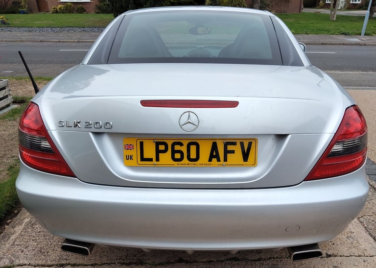 Mercedes-Benz, SLK, Convertible, 2010, Semi-Auto, 1796 (cc), 2 doors