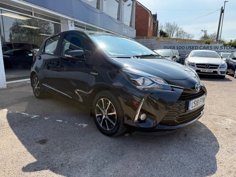 Toyota Yaris 1.5 Hybrid Icon Tech 5dr CVT -NAV - PARKING SENSORS - REAR CAMERA