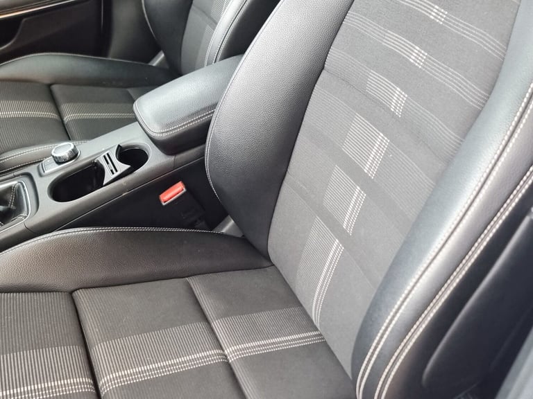 2018 Mercedes-Benz GLA GLA 180 Urban Edition 5dr ESTATE PETROL Manual