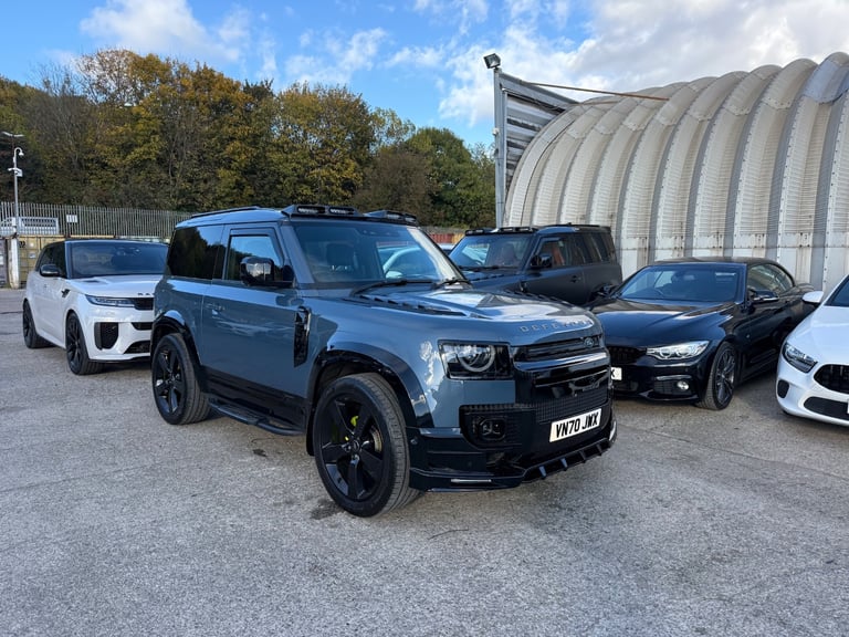 2020 Land Rover Defender 2.0 P300 X-Dynamic HSE 90 3dr Auto 4x4 Petrol Automatic