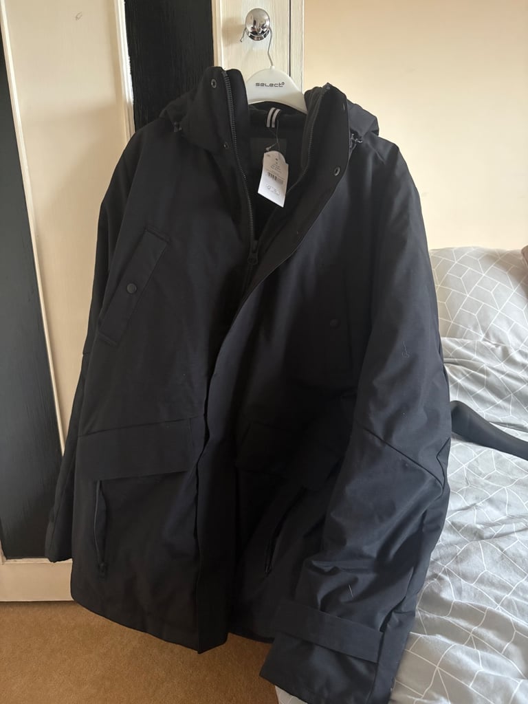 image for Men’s winter coat brand new with tags 