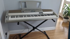 Yamaha Portable Grand DGX-300 76 Keys Keyboard Piano Stand Manual